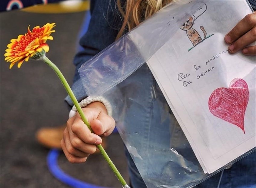 Ultimo giorno di scuola: Nardella e Ascani con gli alunni e le maestre della Dino Compagni