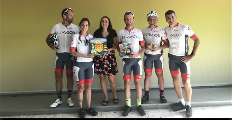 I ciclisti pronti al via