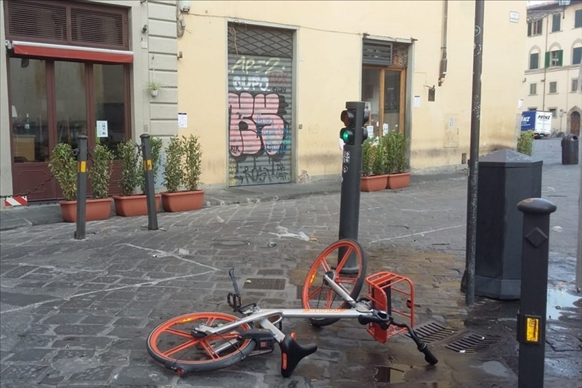 Il nuovo sport, il lancio delle bici