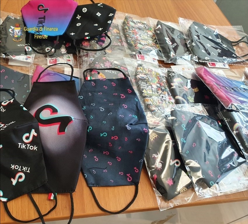 Mascherine contraffatte