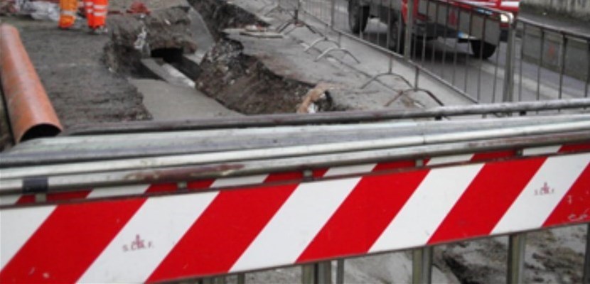 lavori urgenti in via Bolognese