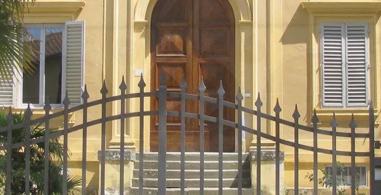 L'ingresso della Rosa Libri