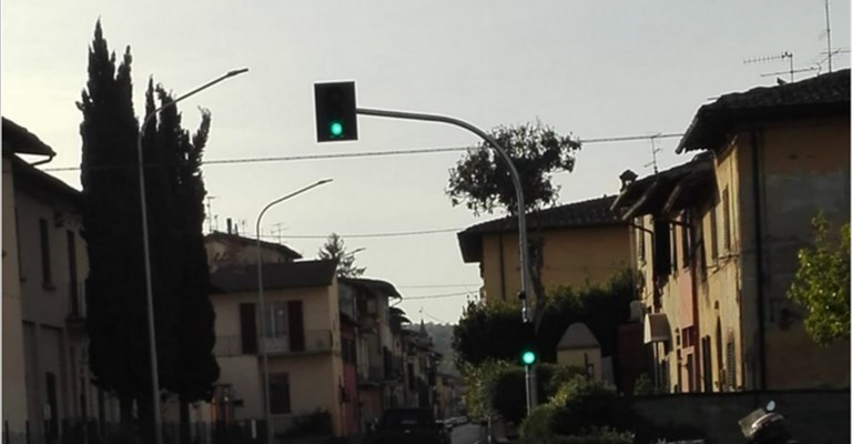 uno dei semafori dove sarà installata l'apparecchiatura