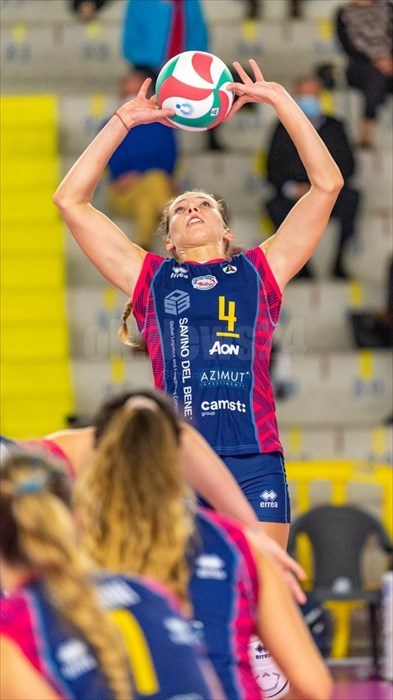 La palleggiatrice della Savino del Bene Scandicci Ofelia Malinov (4)