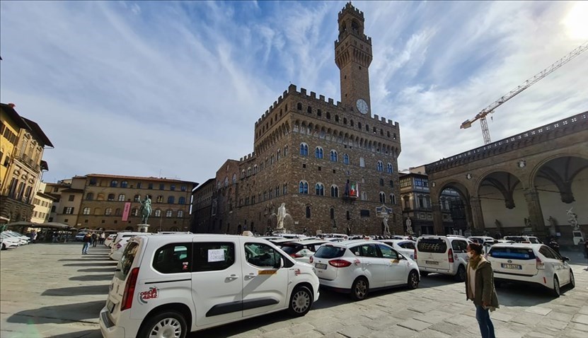 Partenza del Corteo in Piazza Signoria