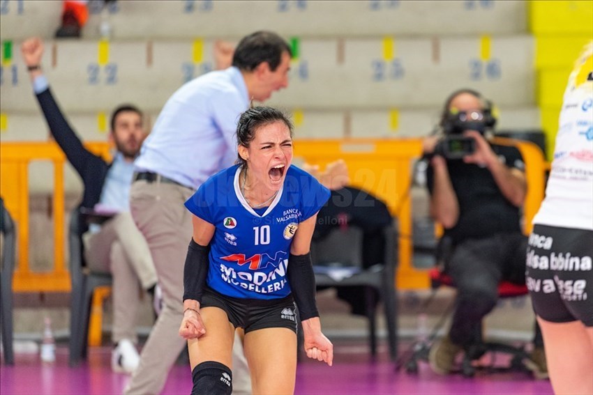 L'esultanza del libero della Banca Valsabbina Millenium Francesca Parlangeli (10)