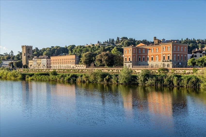 Palazzo Serristori, panorama