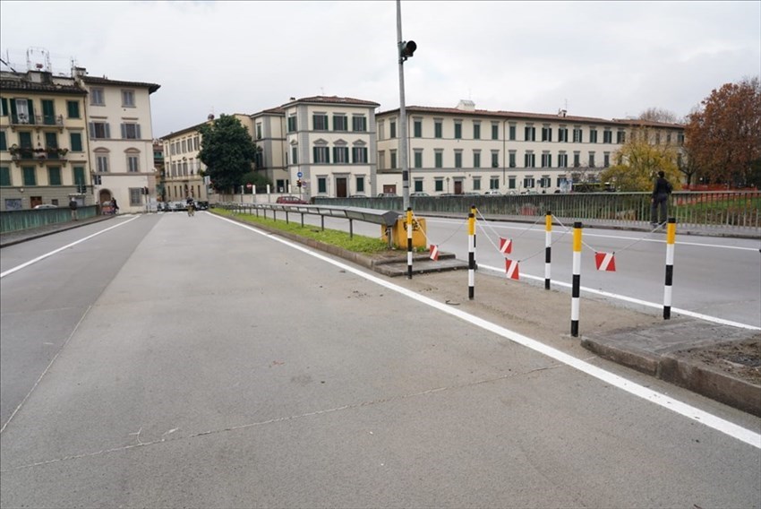 i lavori sul ponte Vespucci