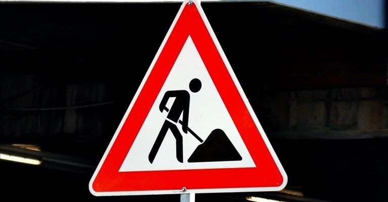 lavori in via Bolognese