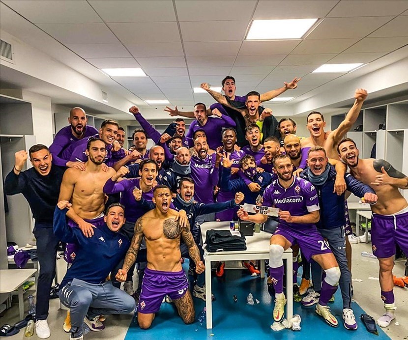 Festeggiamenti viola dopo la Vittoria contro la Juventus