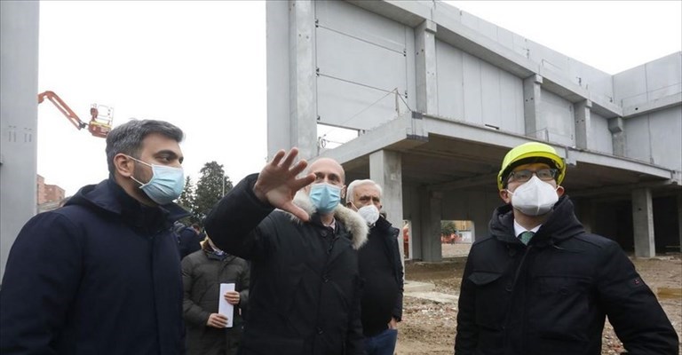 il sopralluogo al cantiere del Palazzo Wanny