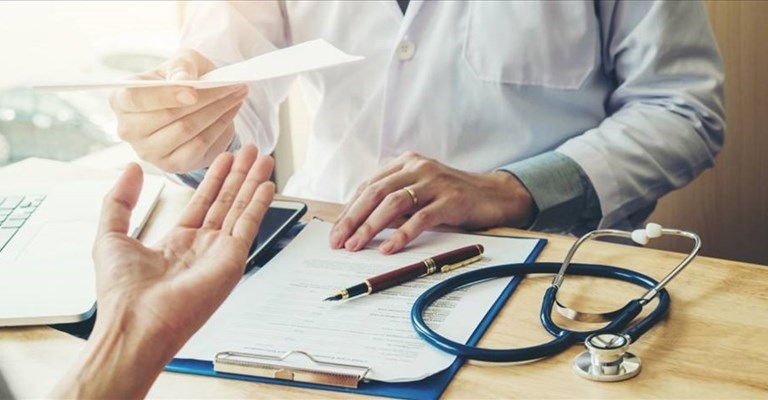 Liste d'attesa, visita medica