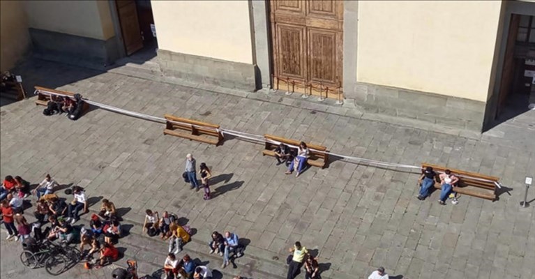 la protezione ""fai da te"" degli agostiniani di domenica 25 aprile