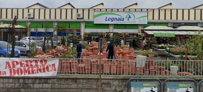 Coop Legnaia. Il punto vendita di Borgo