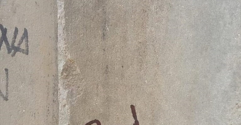 scarabocchi suk muro