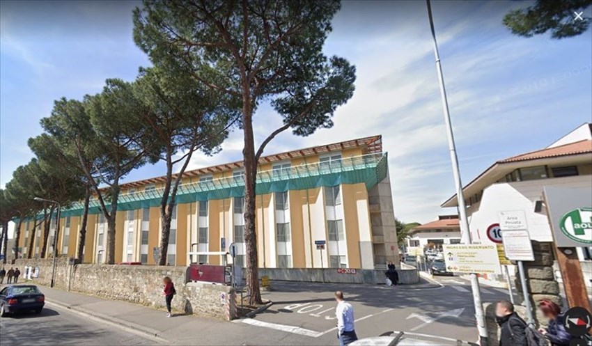 L'ingresso di viale Pieraccini dell'area ospedaliera di Careggi