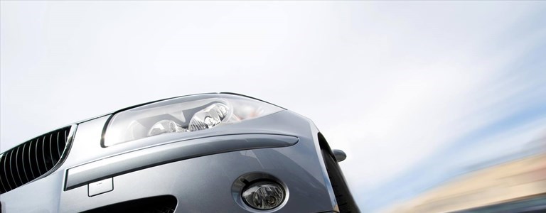 Automobile, quanto costa possederne una?