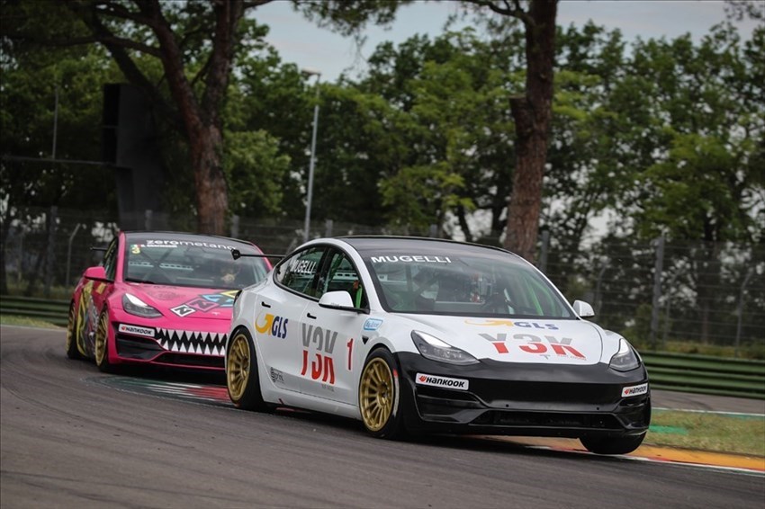 Immagini della manifestazione a Imola