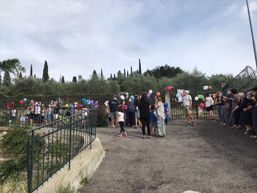 Manifestazione contro la chiusure della Scuola d'Infanzia alle Caldine