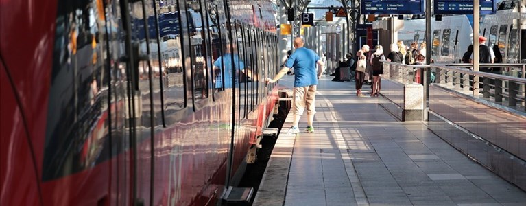 scippatrici alla stazione