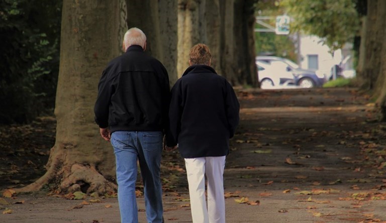 Coppia di anziani