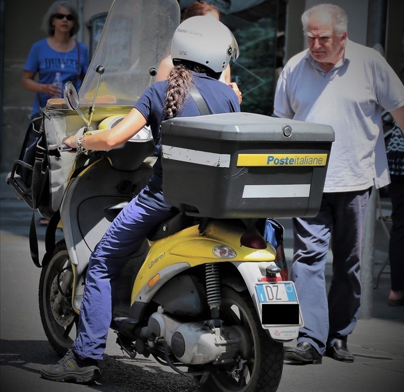 Motorino Poste Italiane