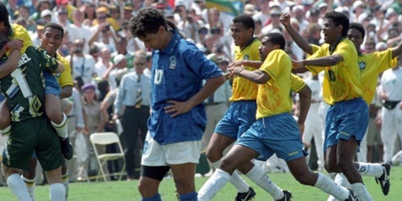 1994, A Pasadena Baggio sbaglia il rigore e la Coppa del Mondo va al Brasile
