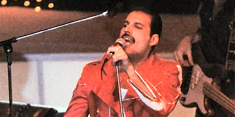 1991, addio a Freddy Mercury