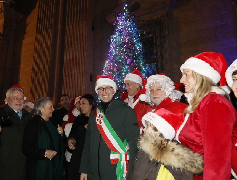 l'accensione degli alberi di Natale
