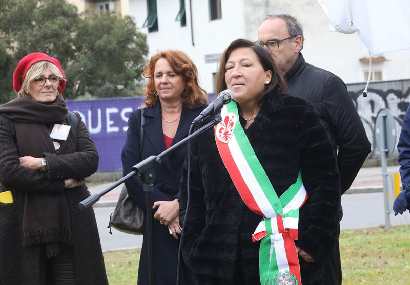 La cerimonia d'intitolazione