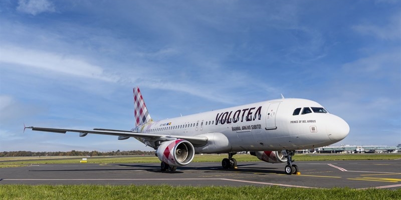 un aereo Volotea