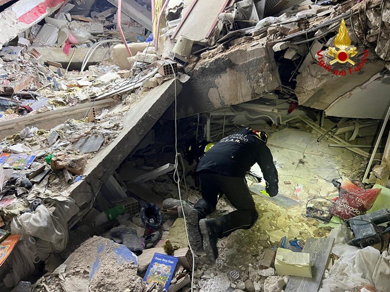 I Vigli del Fuoco in azione in Turchia.