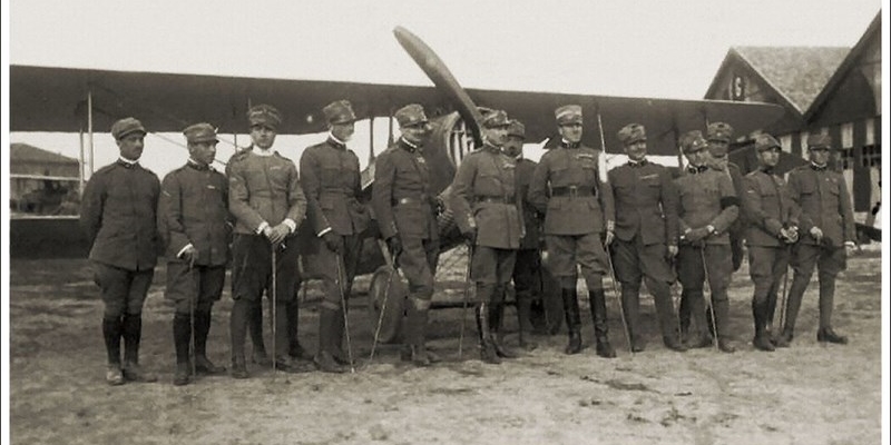 100 anni di aeronautica