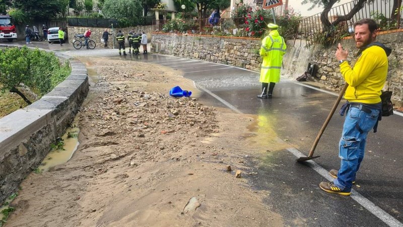 Bomba d'Acqua sul San Donato