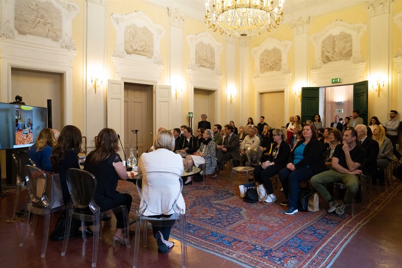 Libro ""Diario di una Ucraina"",""Niccolò Bacchetti Astore