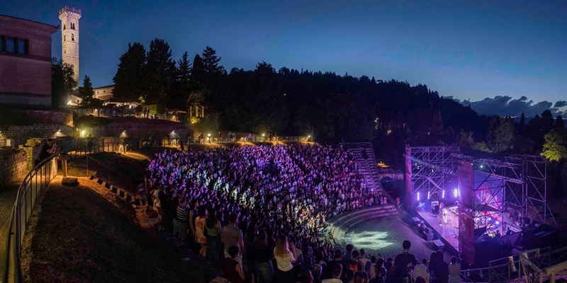 ad agosto cinema sotto le stelle a Fiesole