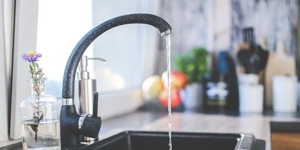 Perdite acqua? La risposta della società a De Blasi