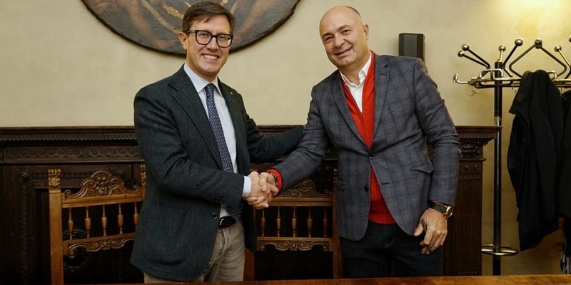 Il sindaco Dario Nardella e il presidente e amministratore delegato di Artea Philippe Baudry