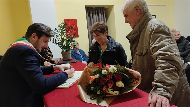 L'incontro con e coppie d'oro