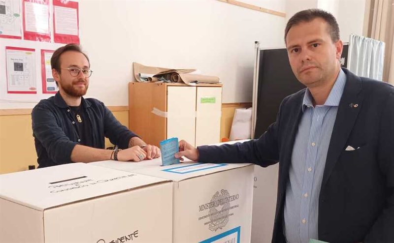 Andrea Asciuti, Firenze Vera