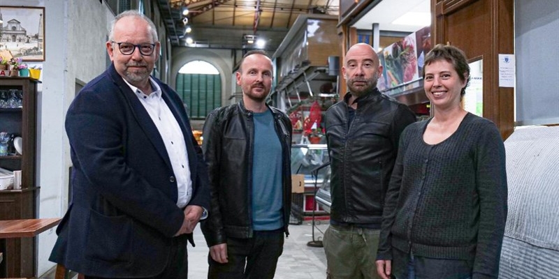 i registi Matteo de Nicolò e Daniele Palmi di Swolly Studio insieme a Alain Radaelli e Francesca Papini di Reeload Production Company, Massimo Manetti, presidente dello Storico Mercato Centrale.