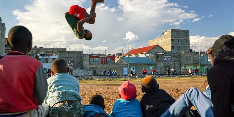 Film ""Jump out"",""Festival dei Popoli