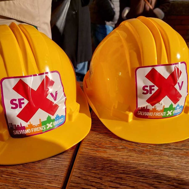 Il flash mob di ""Salviamo Firenze"",""Salviamo Firenze