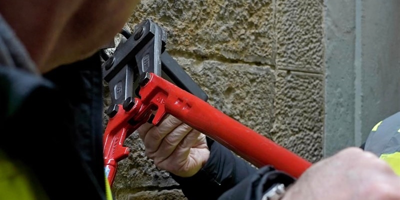 La rimozione delle key box.