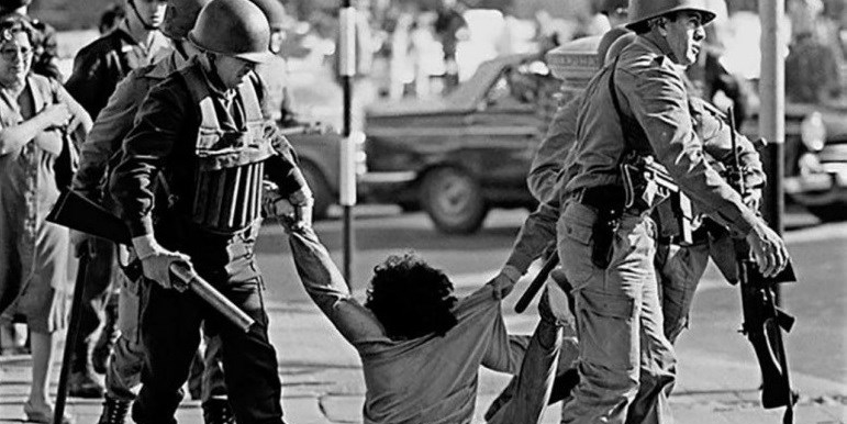 1976  - Colpo di stato in Argentina (49 anni fa)