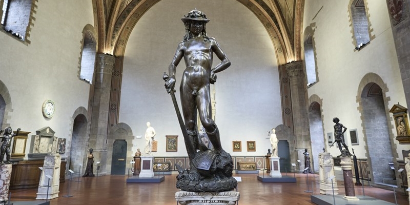 Il salone di Donatello, museo del Bargello