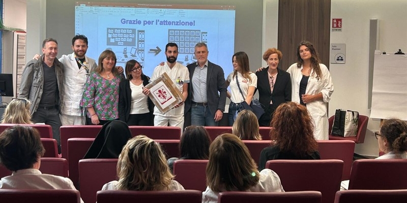 Foto di gruppo della consegna