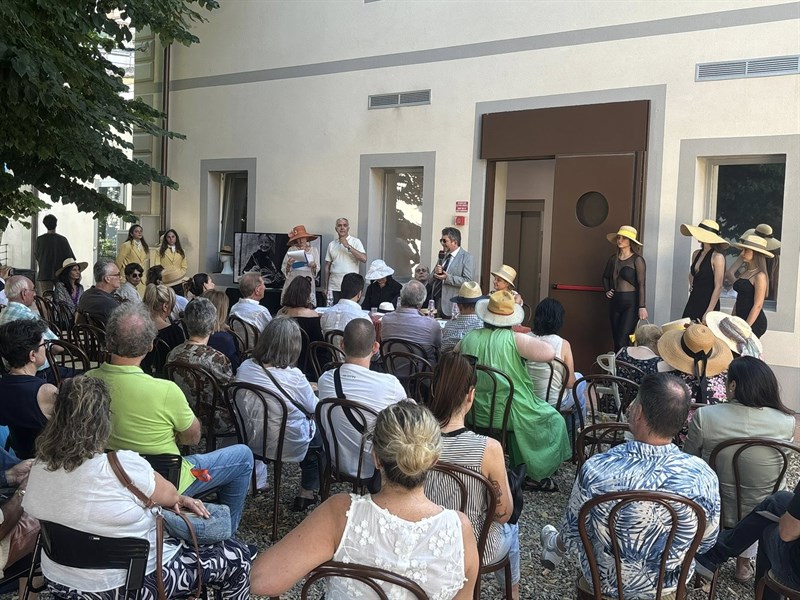 La presentazione de ""Il filo d'oro di Signa"",""comune di Signa