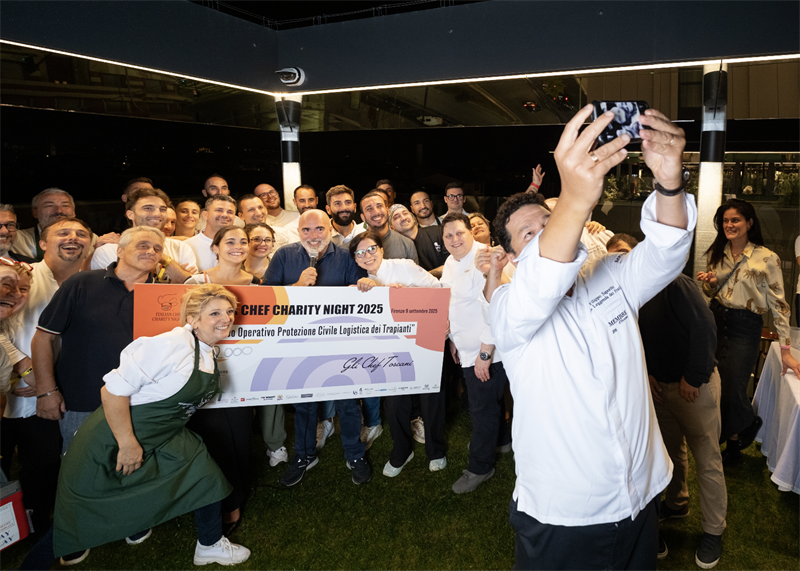 Ul mega selfie tradizionale