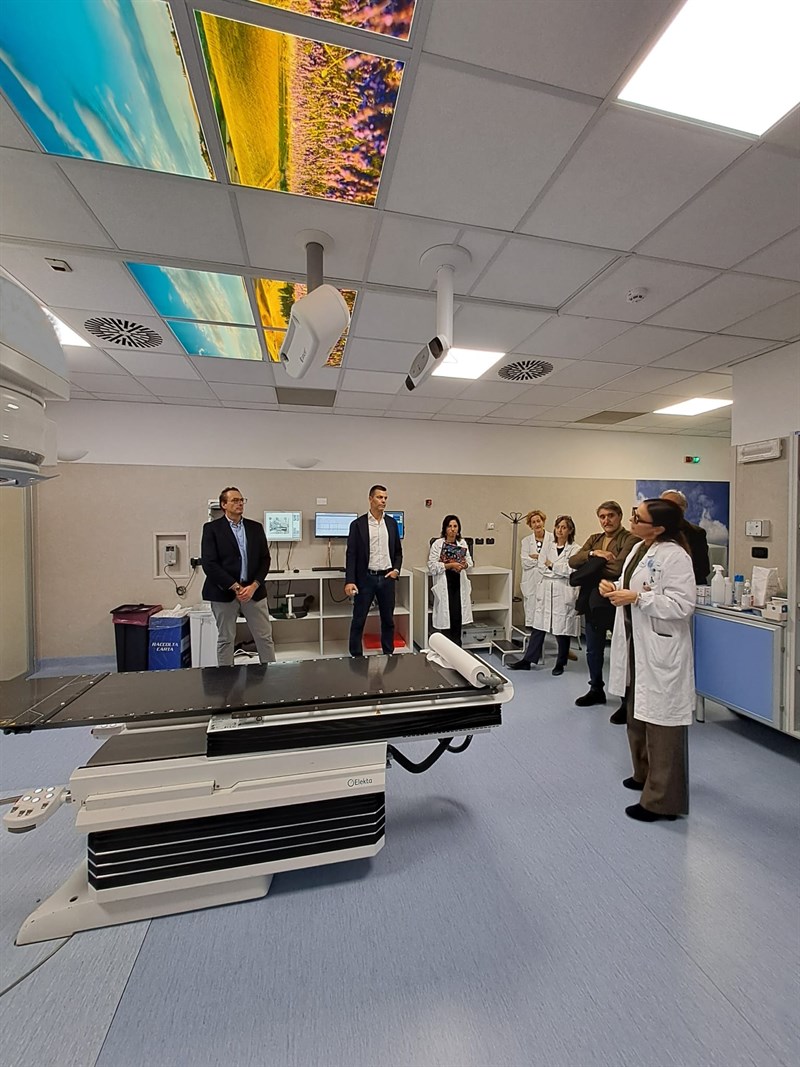 Un momento della visita dei direttori ai reparti del SMA